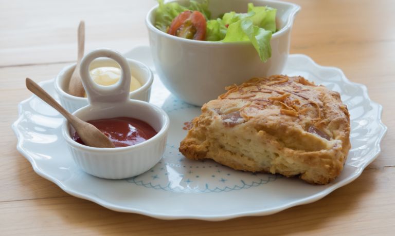 Cheddar Scones